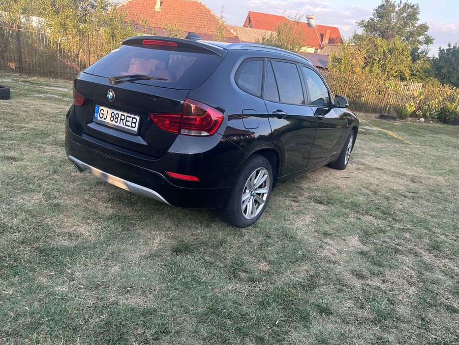 BMW X1 2013 — imagine 3