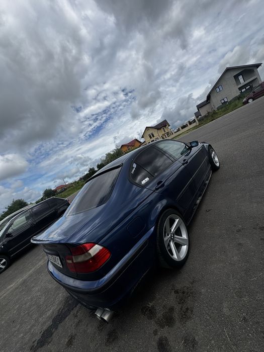 BMW 3 Series 2003 — imagine 3