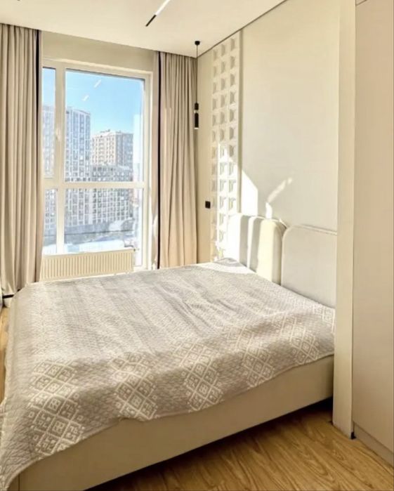 Кровать двуспальная