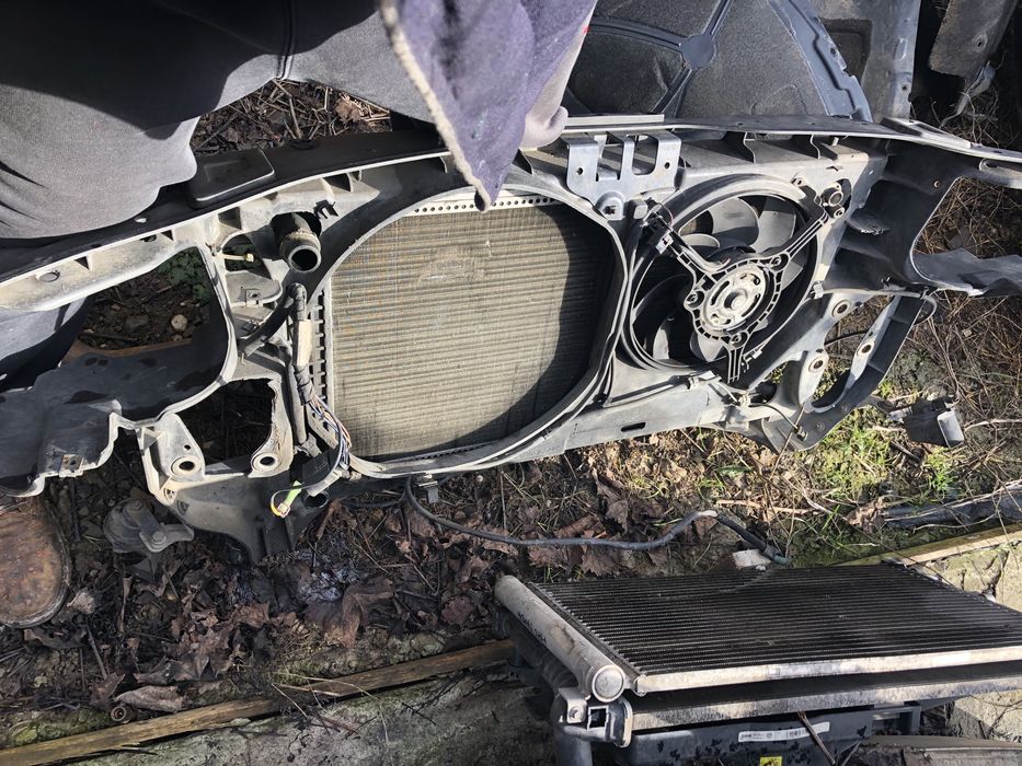 Tragar trager Vw Passat B5.5 2001-2004 1.9 AVB 101 cp 74kw L041 capota