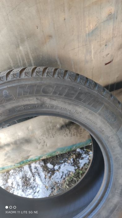 Продам резину R17