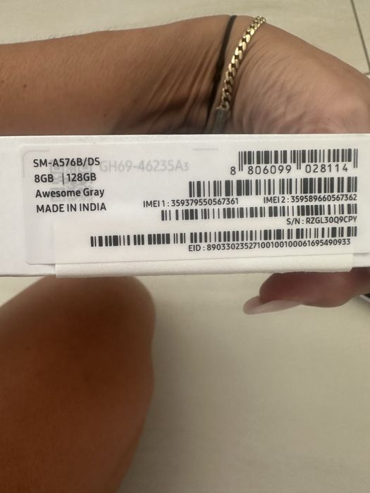 Vand telefon Samsung A57 5G nou