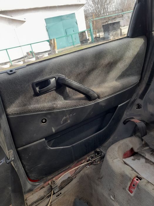 Запчасти детали Пасат Б-3 седан