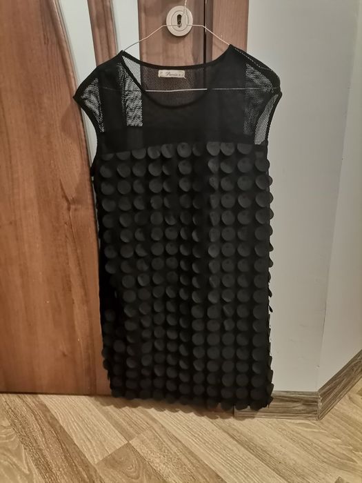 Черна рокля без ръкави