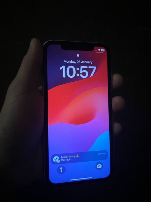 iphone xr sotiladi ideal 64 tali