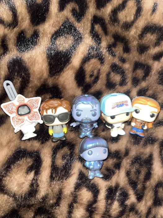 Продам новые фигурки Stranger things Очень странные дела