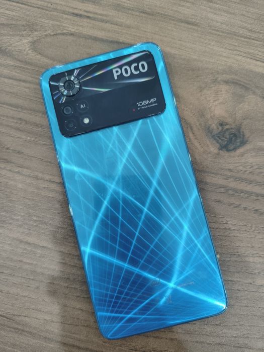 Продам телефон POCO