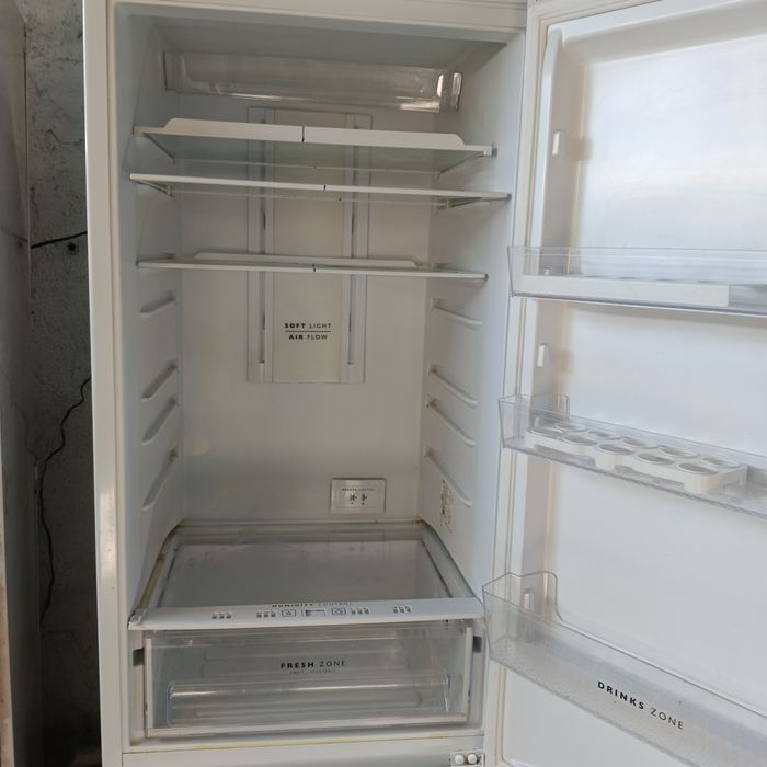 Продам холодильник Бирюса