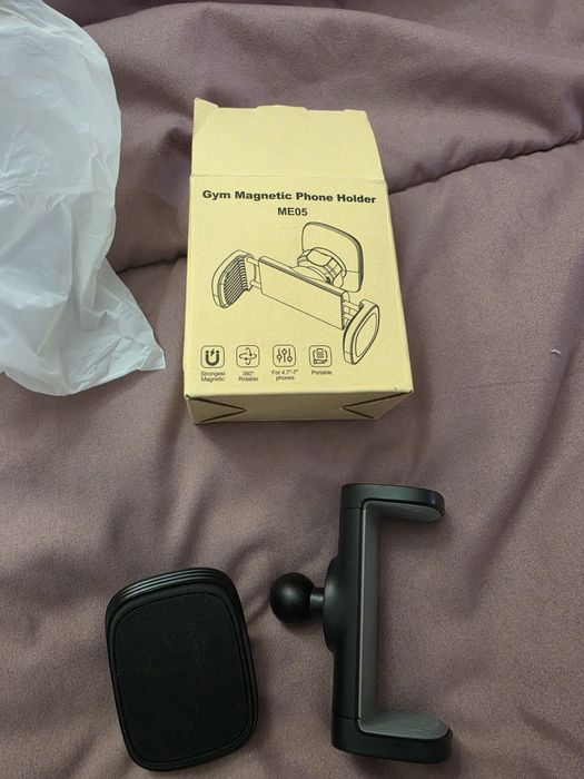 Магнитна стойка за телефон