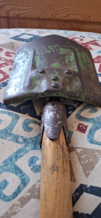 Военна сгъваема сапьорна лопата, (СССР/България)