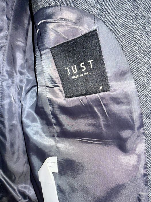 Продам пиджак мужской Just. M размер.