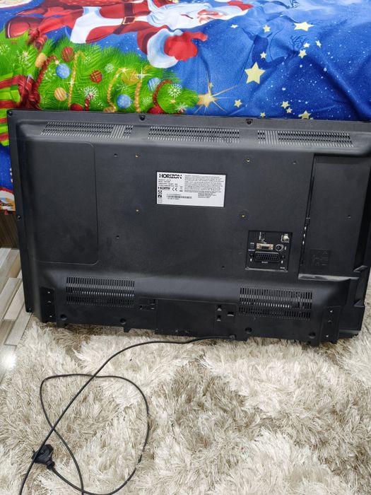 Vând tel led tv Horizon