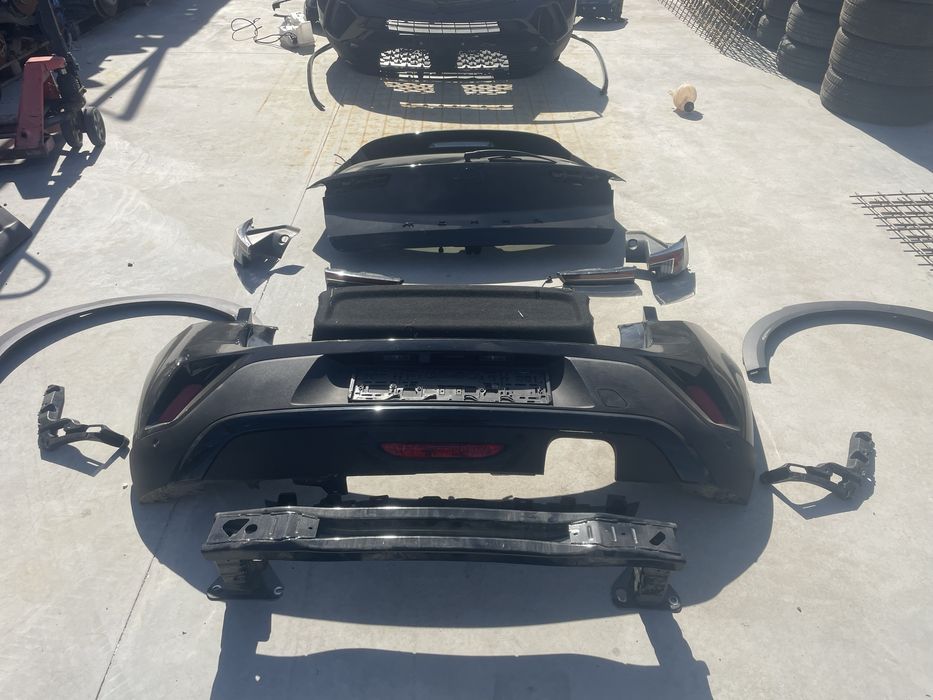 Vand bara spate Opel Mokka / culoare negru / impecabila