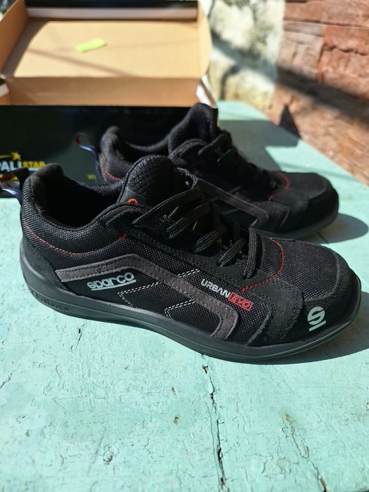 Чисто нови предпазни обувки Sparco Urban Evo, номер 39