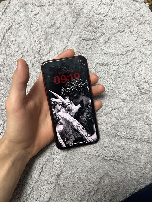 Продам Iphone XR в идеале