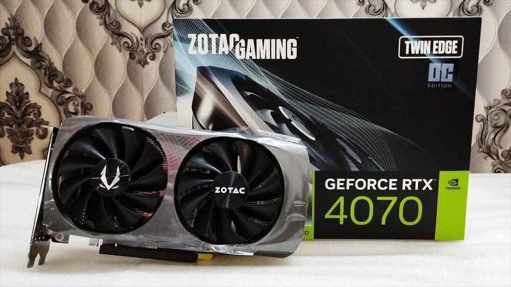 Видеокарта GeForce ZOTAC RTX 4070 Twin Edge