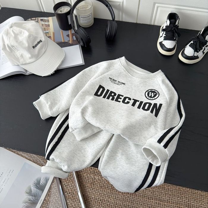 Детские вещи 1000тг