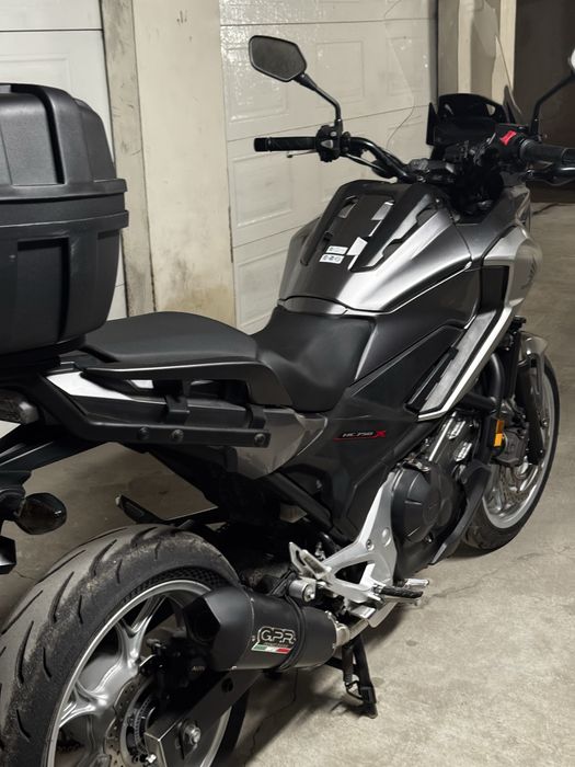 Honda NC750X ABS LED 2018 ръчни скорости.