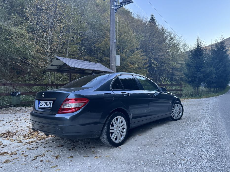 Mercedes c220 - 2011