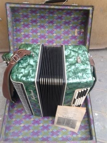 Продам баян Кировский
