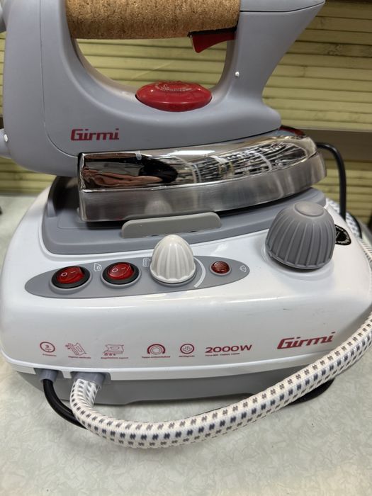 Станция за гладене Girmi ST03 2000W