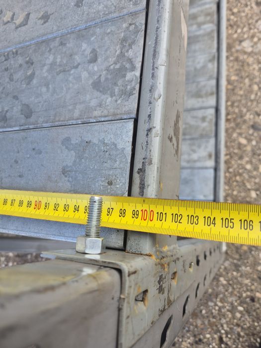 Raft metalic industriala