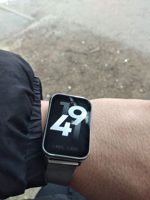 Продам  xiaomi mi band 8pro
