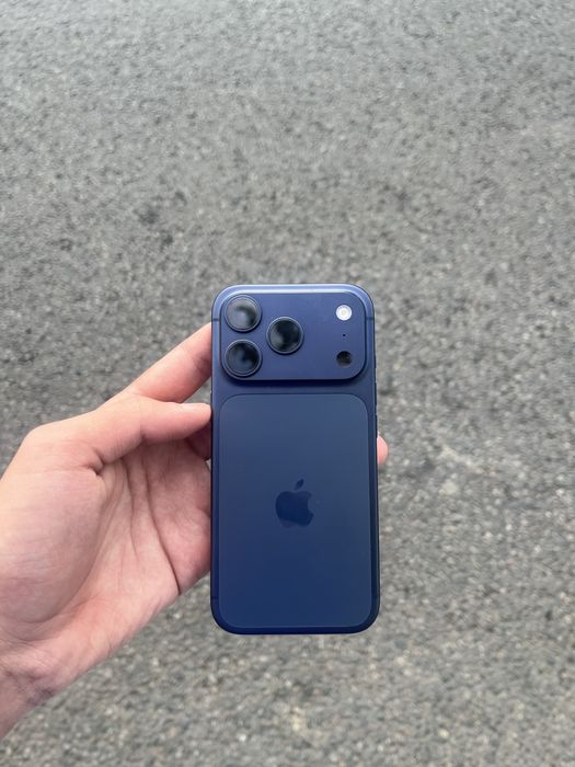 Продам Iphone 17 Pro 256gb 100%