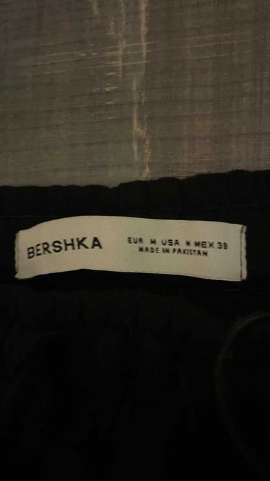 Панталон с широки крачоли Bershka размер M