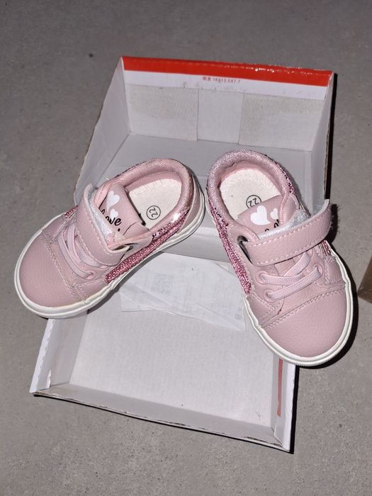 Детски  есенни  кецове