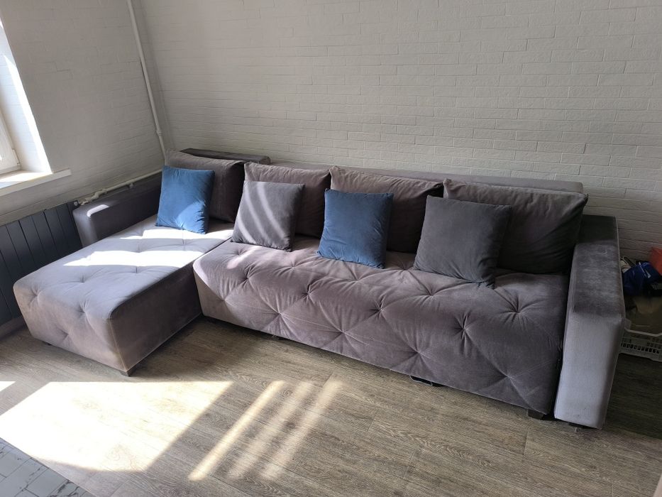 Диван большой угловой