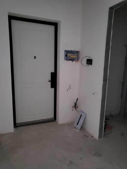 Продаётся 3х комнатная коробка в NRG Jomiy 1.1