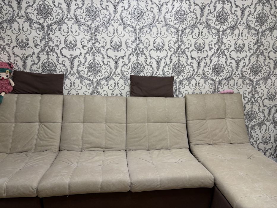 Срочно диван оттоманка