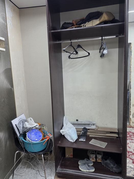 Продам шкаф купе  в прихожку