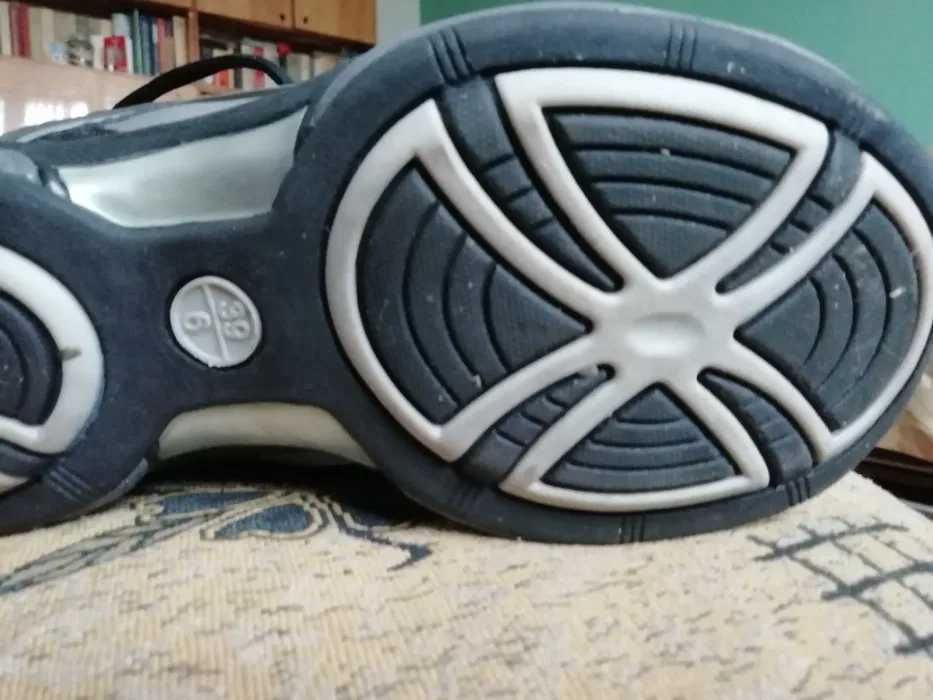 Adidasi Crivit Sports nr.39
