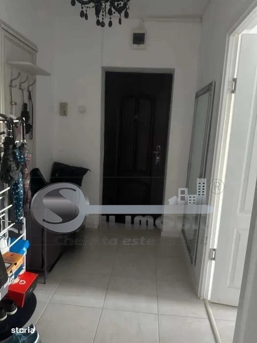Apartament 4 camere ,97 mp, etaj 2, 2 bai, 2 balcoane- Pacurari- Kaufl