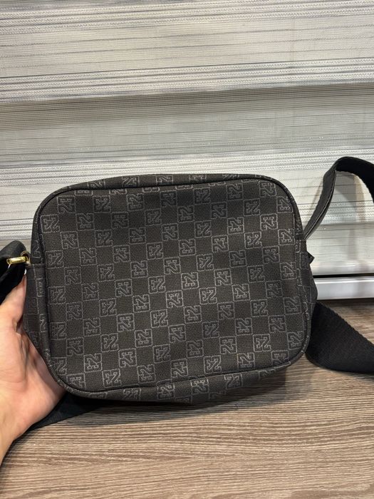 Сумка Jordan Monogram Mini Messenger Bag