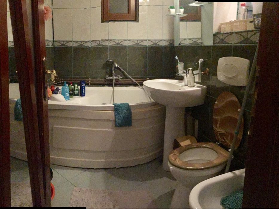 Inchiriez Apartament 1 mai