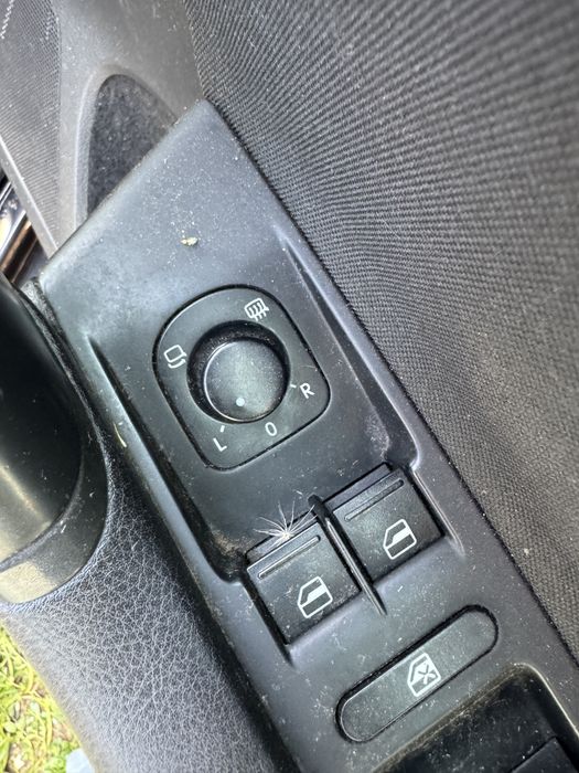 Piese dezmembrari vw passat b7 1.6 tdi cayc