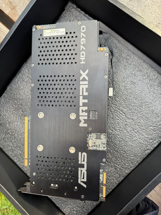 Placa video Asus Matrix HD7970