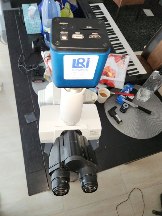 Microscop Nikon Eclipse E400