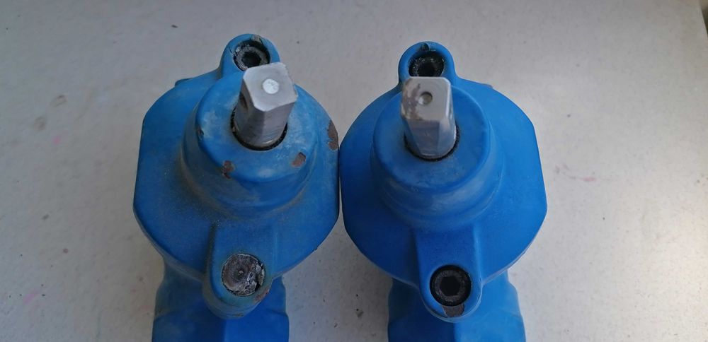 Кранове за вода тротоарни