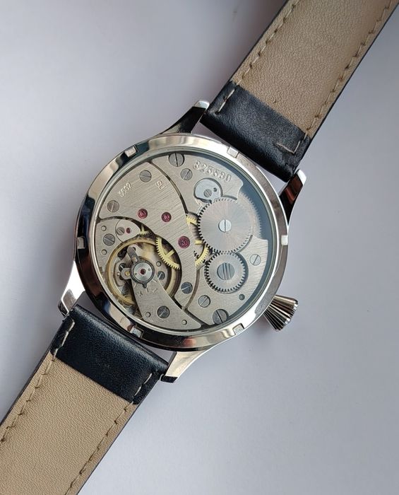 ceas Molnija balșoi