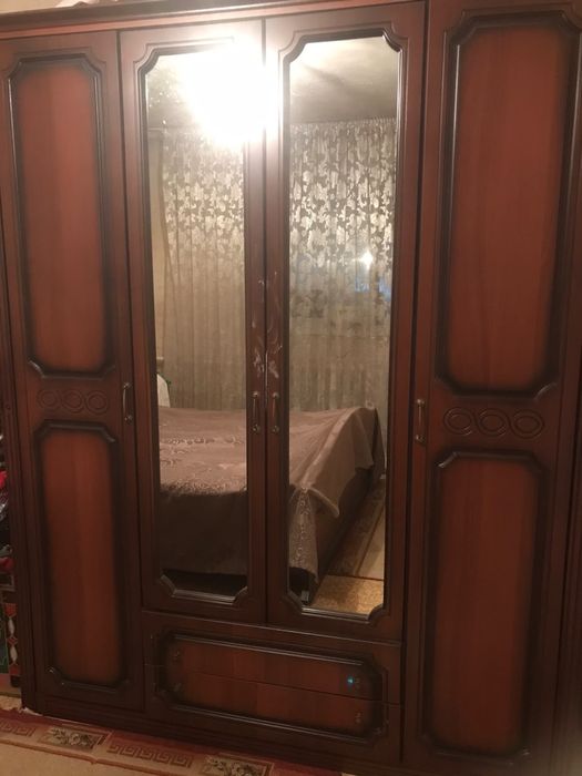 Продам шкаф и кровать