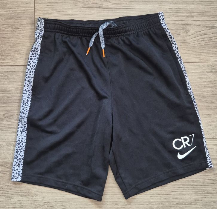 Детски футболни екипи Nike, Adidas, Ronaldo CR7, Messi, Ronaldinho