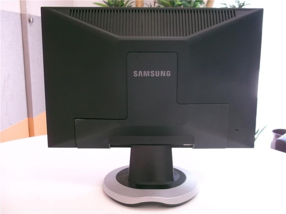 Monitor Samsung SyncMaster 940NW 19’’ VGA
