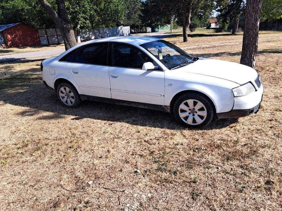 На части  Audi A6 2.5 180 кс