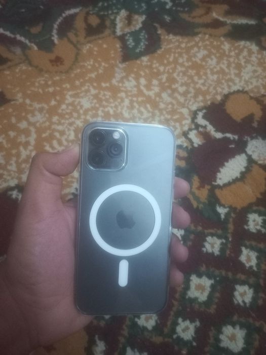 Iphone 12 pro xolati yaxshi