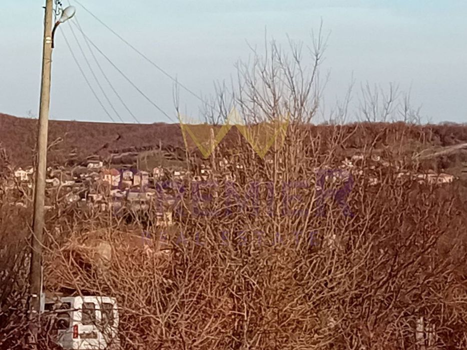 Парцел в Варна, област-с.Горен чифлик площ 2000 цена 22000