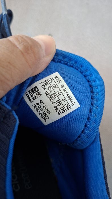 Детски маратонки Adidas, номер 28 1/2